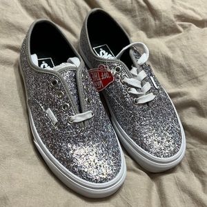 NWT- Vans